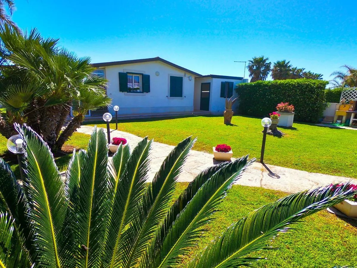 Villa Il Sole Ispica 0*,  Italia