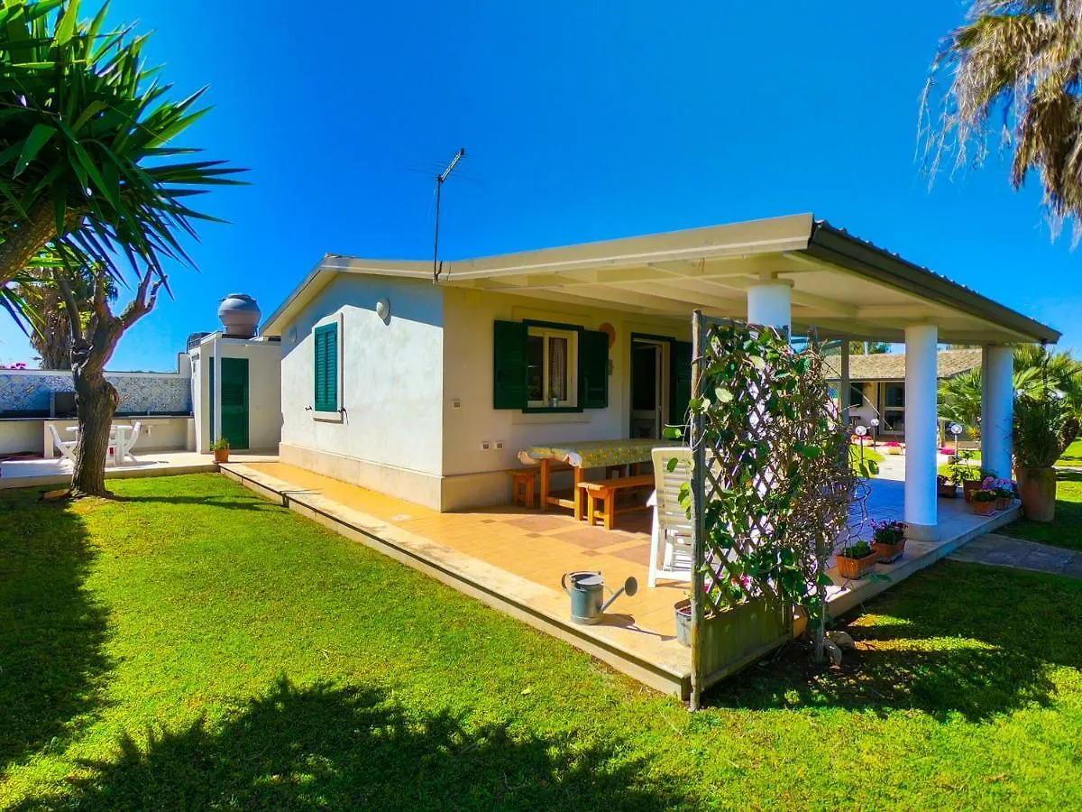 Villa Il Sole 이스피카 0*,
